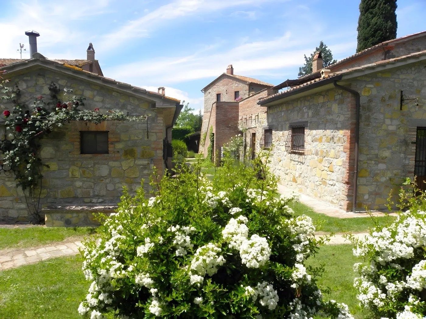 Cetona · borgo toscano